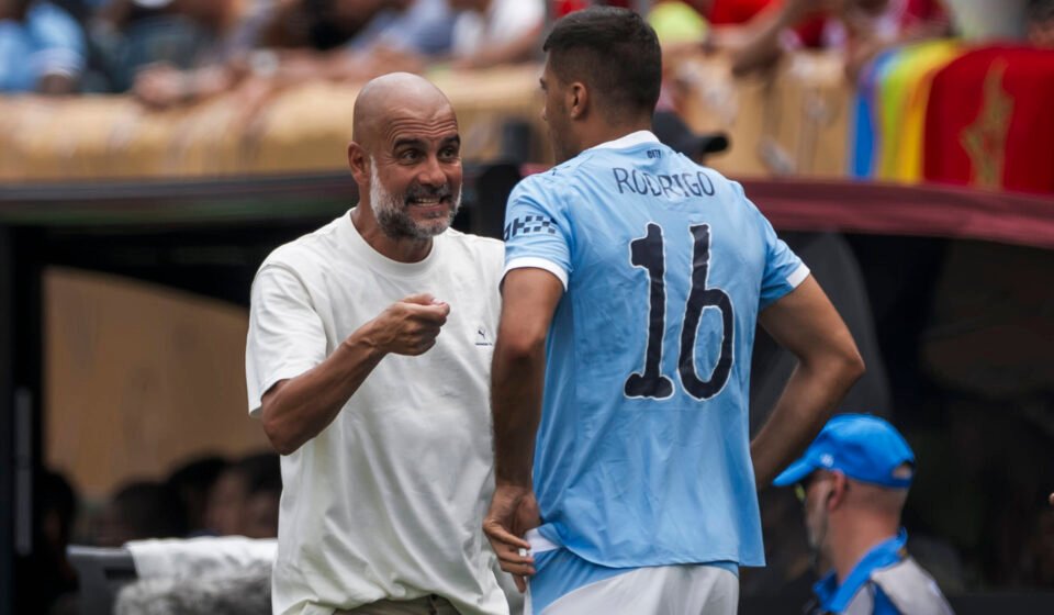 Former Manchester City star praises rival boss around Spain move