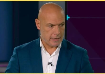 ‘Really good call’ – Howard Webb stands over big VAR decision from recent Liverpool fixture